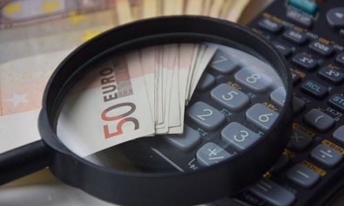 geld en rekenmachine